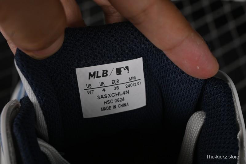 New York Yankees Chunky Liner Mid Denim Monogram Sandals with Thick Sole - 3ASXCHL4N50BLS