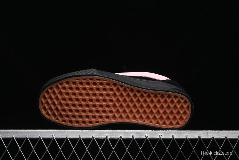 Vans Knu Skool Low Top Retro Sneakers in Black Pink with Big Logo - VN0009QC6BT1
