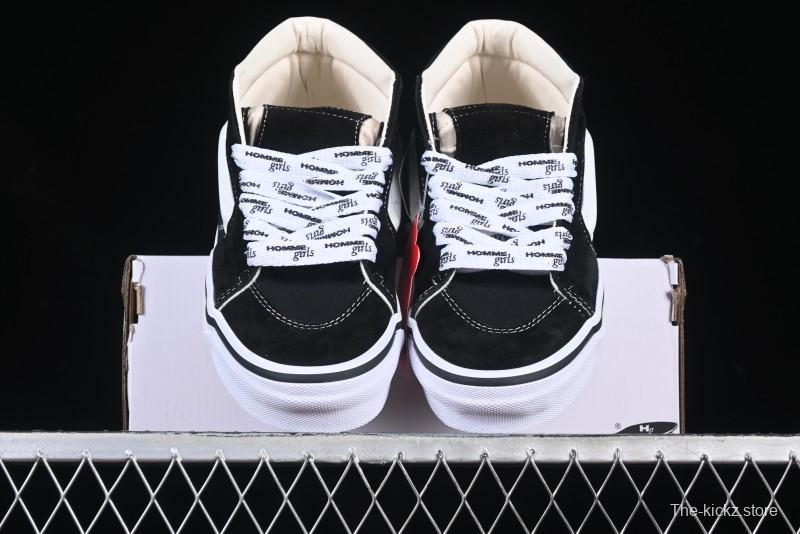 Vans HommeGirls x Vans Sk8-Mid Fashion Casual Mid-Top Canvas Sneakers with Bold Side Stripes - VN000NBNCJK