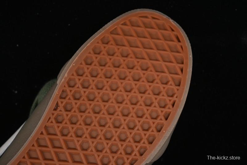 Vans Knu Skool Low-Top Retro Casual Vulcanized Sneakers - VN0009QCB9M