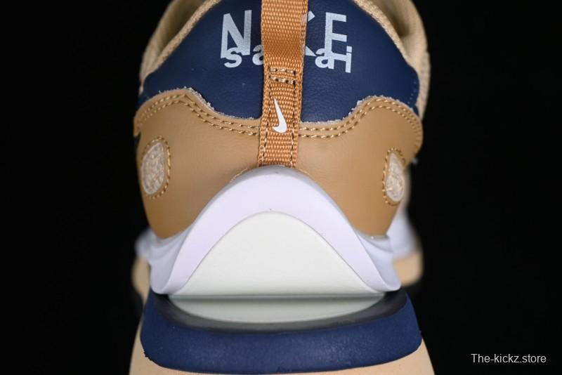 Nike Sacai VaporWaffle 3.0 Deconstructed Running Shoes with Layered Sole - CV1363-102