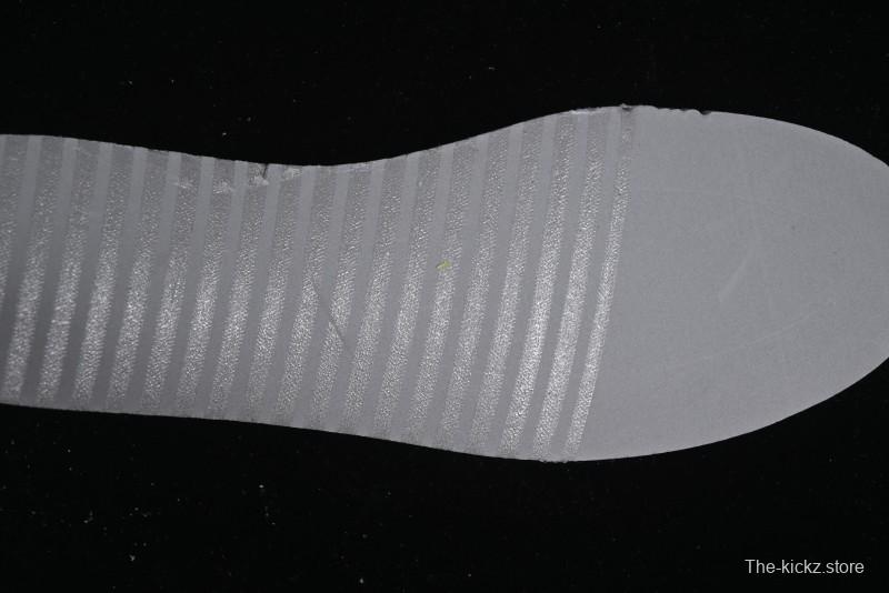 Nike SB Dunk Low Lightning Collaboration Daisy White Swoosh Anniversary Custom Low-Top Casual Skate Shoes - DJ2024-073