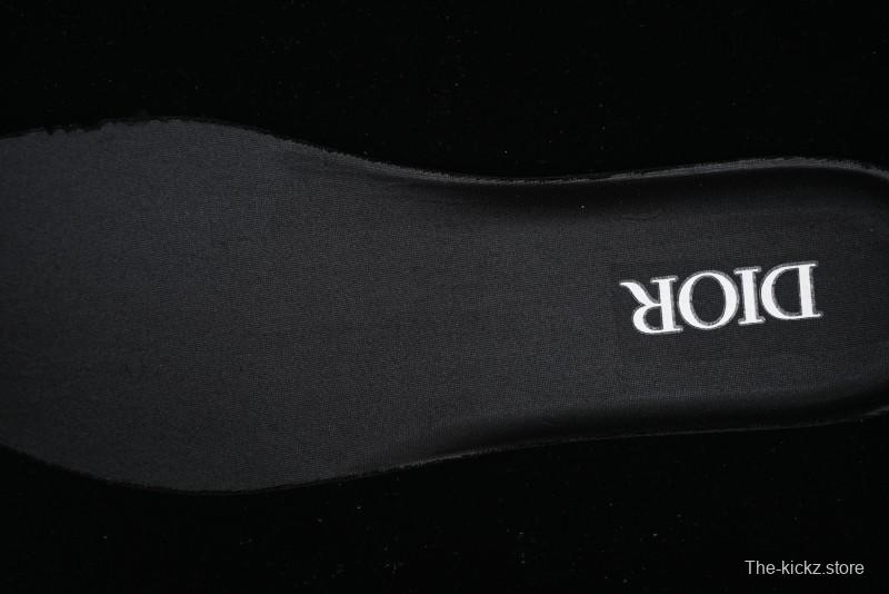 Dior B30 Sneakers with Reflective CD30 Logo and Lightweight Rubber Sole - CD30