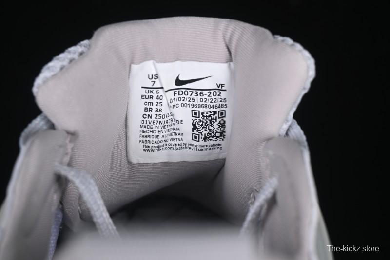 Nike Runtekk V2K Retro Low-Top Running Shoes with Cushlon Foam Midsole - FD0736-202