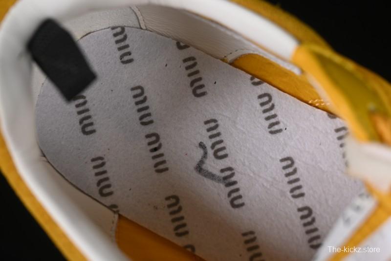 Miu Miu Suede Round Toe Lace-Up Women's Low-Top Casual Shoes - 99D4