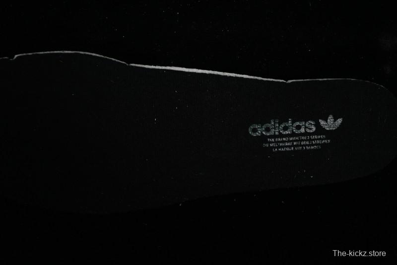 Adidas Samba OG Casual Sneakers with Premium Leather Upper - JI2735