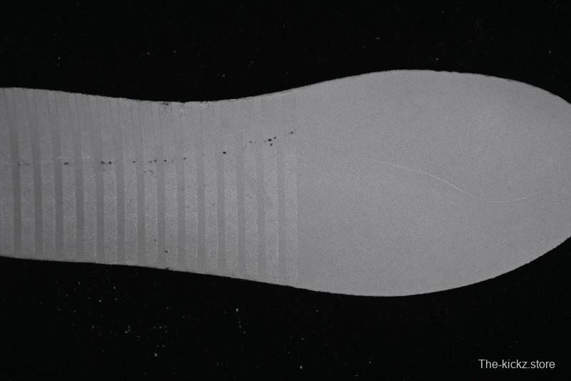 Nike SB Dunk Low x Undefeated Anniversary High-End Custom Low-Top Casual Skate Shoes - UN1697-666