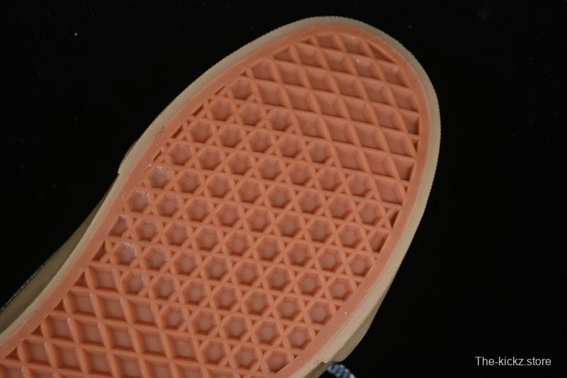 Vans Knu Skool Low-Top Retro Chunky Sneakers - VN000CRPGRN