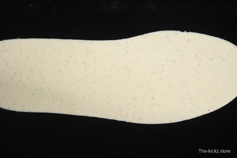 Nike Air Force 1'07 Low Casual Sneakers with Full-Length Air Cushion - HJ4401-300