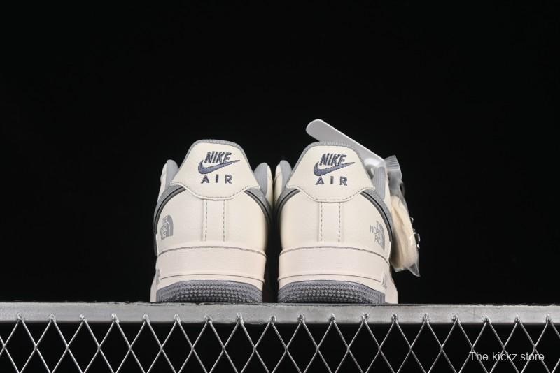 Nike Air Force 1 '07 Low The North Face x CDG Light Grey Swoosh Casual Sneakers - HH7518-052