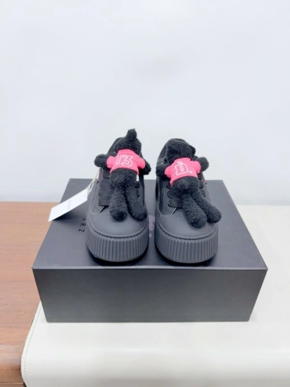 2025 Women 13DE MARZO Black Cow Leather Mesh Casual Shoes 3D Teddy Doll KFY00330