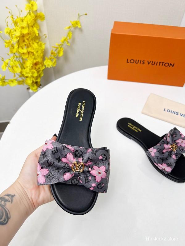 2025 Women Louis Vuitton Pink Black Leather Slippers LY00190