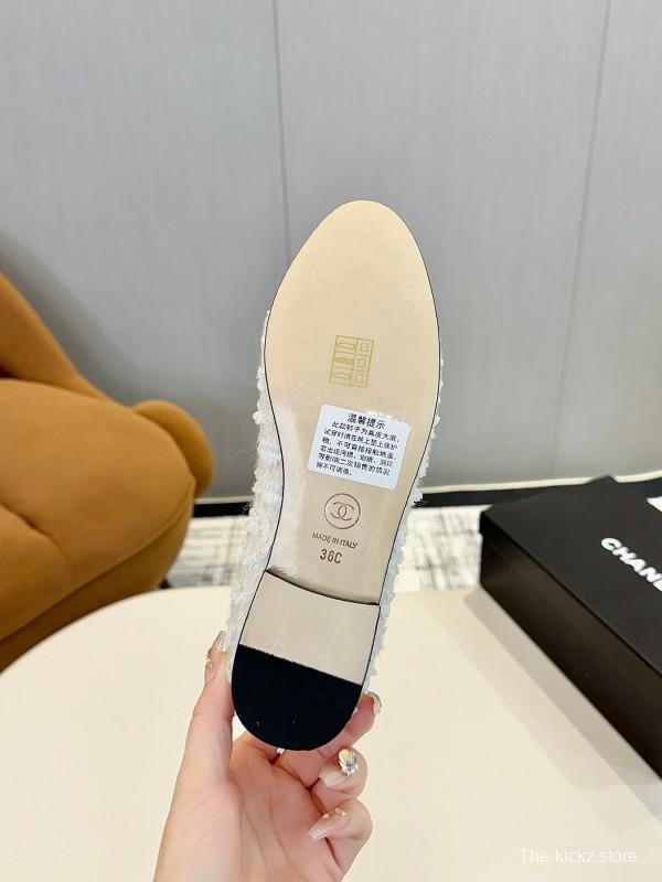 2025 Women Chanel White Black Lambskin Ballet Flats