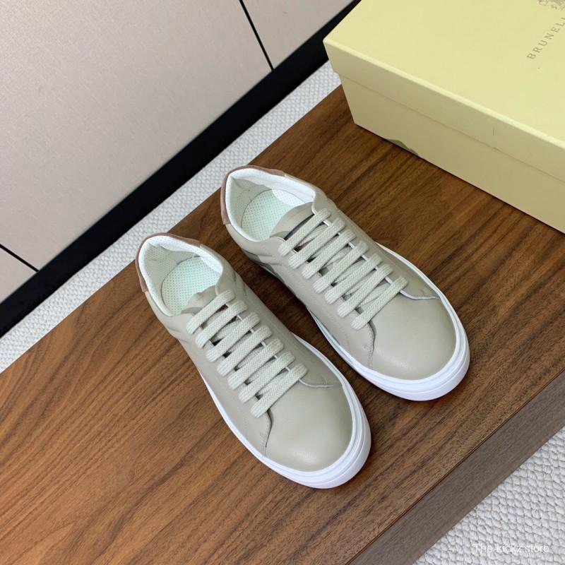2025 Unisex Brunello Cucinelli Light Grey Leather Casual Sneakers Handcrafted KFY00310