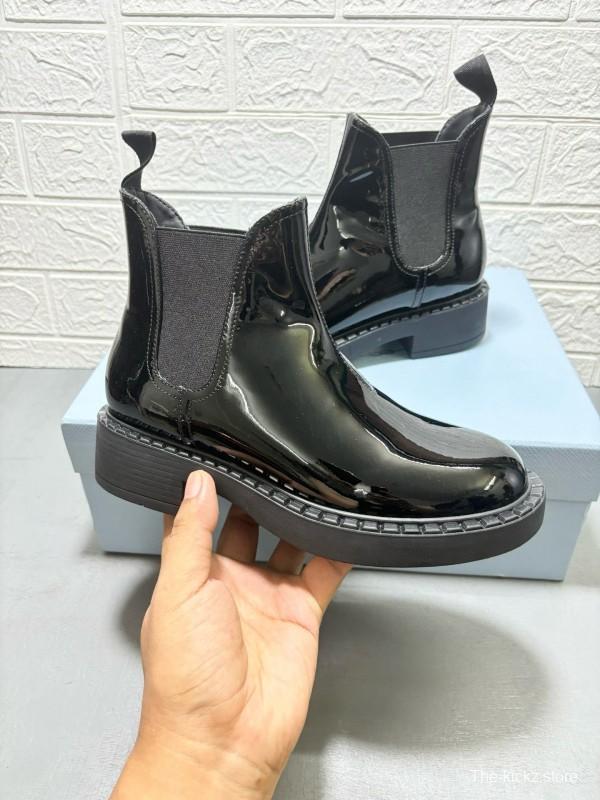 2024 Unisex Prada Black Patent Calf Leather Cowhide Leather Ankle Boots MJ00380