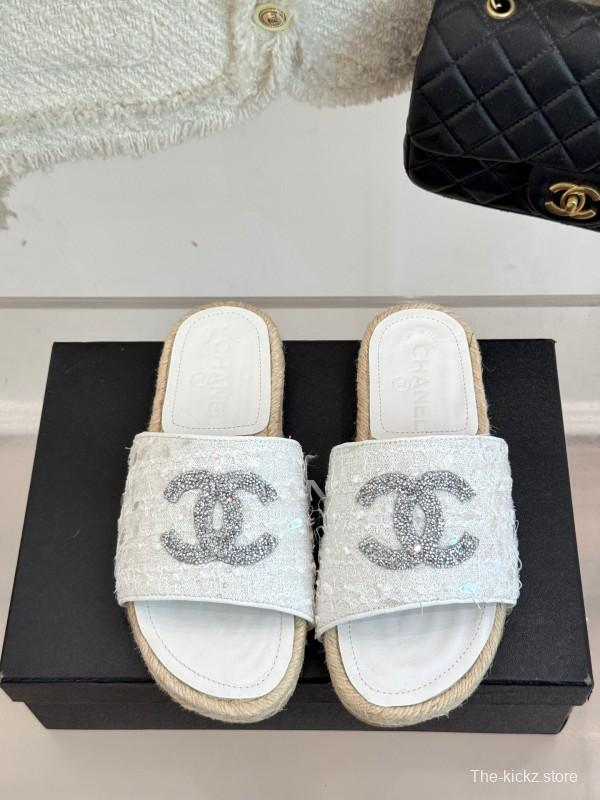 2025/Women Chanel White Lace Espadrille Slide Sandals Handwoven Jute Sole KFY00240(F)
