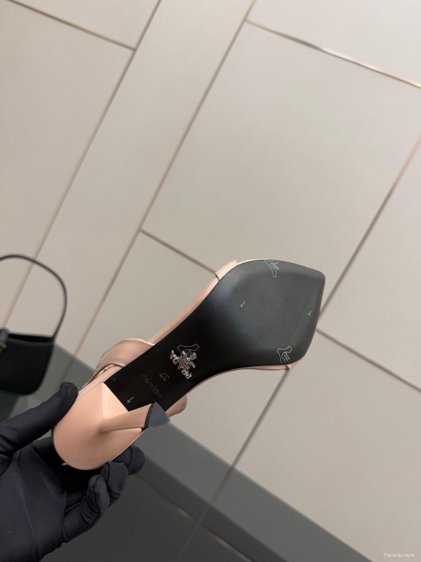 2025 Women Prada Nude Leather Sandals