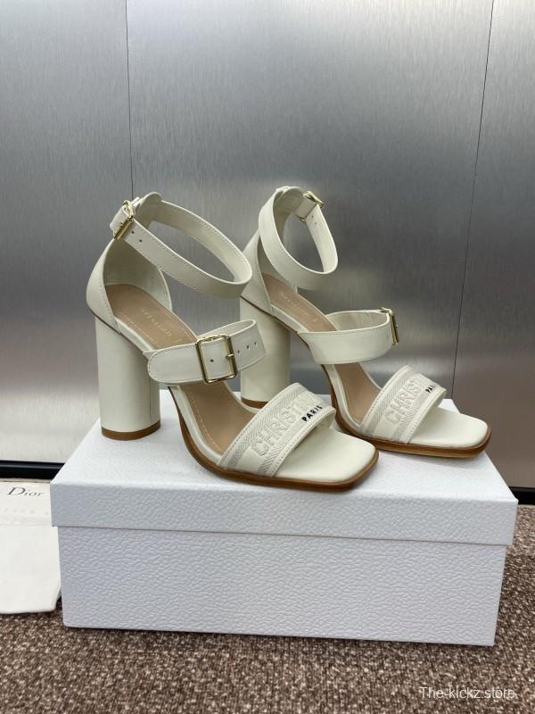 2025 Women Dior White Leather Sandals Embroidery KFY00310