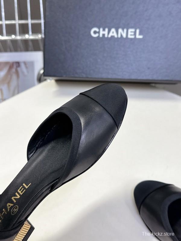 2025 Women Chanel Black Lambskin Sandals KFY00270