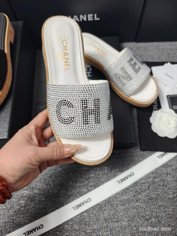 2025 Slippers Chanel White Crystal Slide LY00260