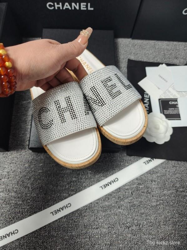 2025 Slippers Chanel White Crystal Slide LY00260