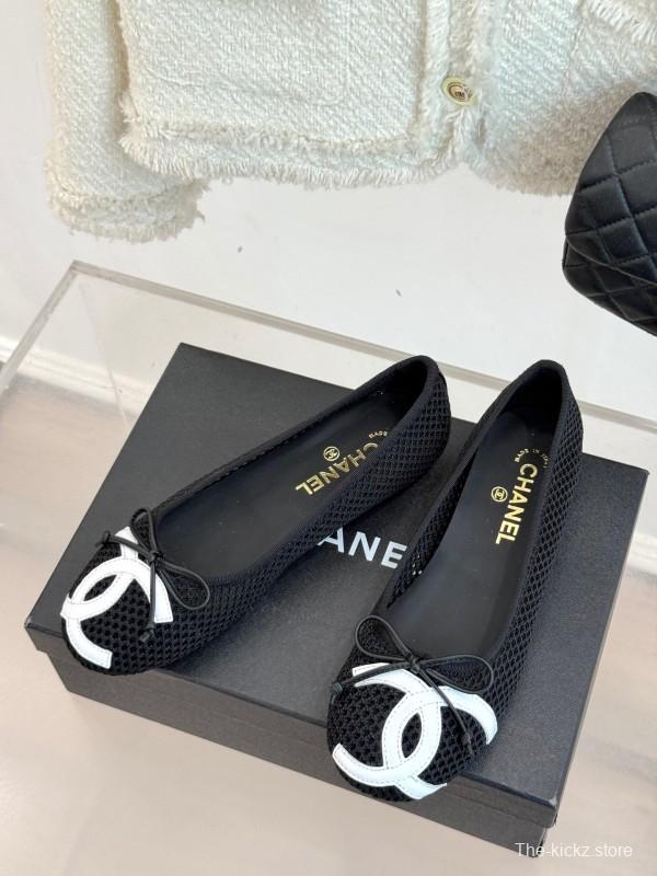 2025 Women Chanel Black White Mesh Leather Ballet Flats KFY00260
