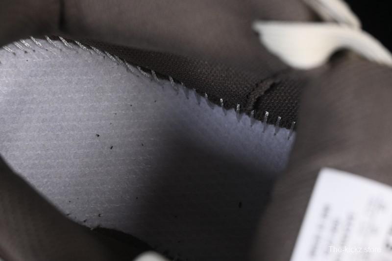 New York Yankees Chunky Liner Magic Strap Lightweight Platform Casual Sneakers - 3ASXW015N50BRS