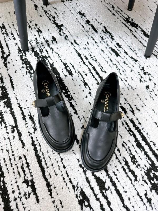 Chanel 2025 SS Loafers Classic Elegant Design - KFY00320