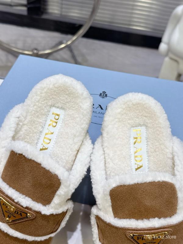 Prada Fall/Winter 2025 New Fur Mule Slippers Triangle Buckle Bread Head Semi-Slippers - KFY00270
