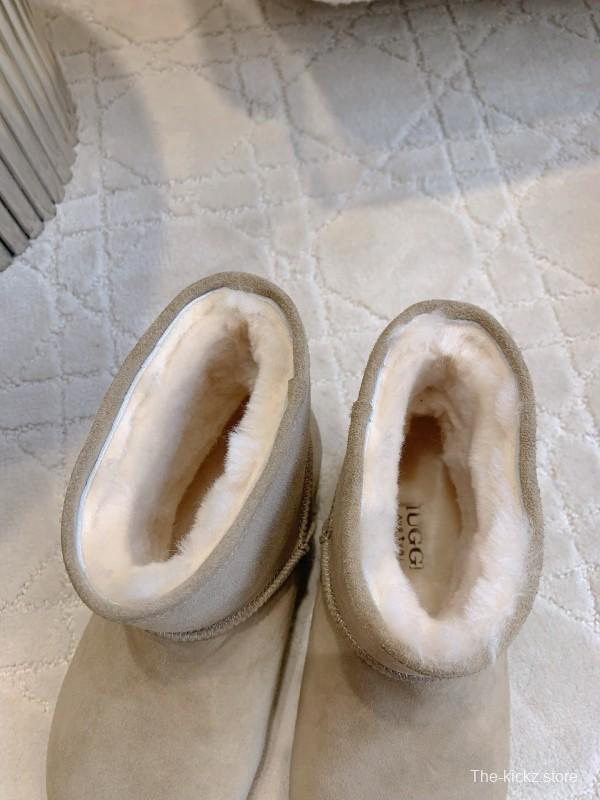 UGG 2025SS Wool Warm Platform Casual Shoes - AS00290