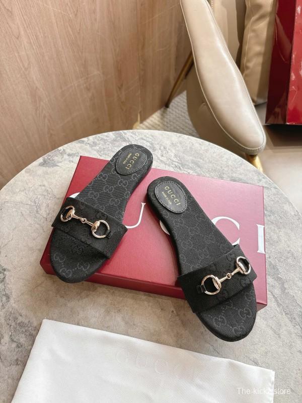 Gucci 2025/SS Leather Slide Sandals with Light Gold Hardware - LY00280