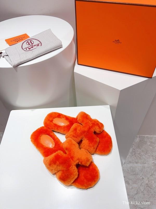 Hermès Teddy Wool H Slippers Flat Sole Fur Slides - LY00240