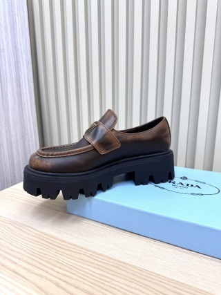 Prada Platform Loafers with Lightweight Anti-Slip Sole - LY00300