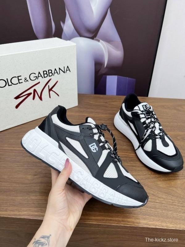 Dolce & Gabbana 2025 SS Casual Shoes with Exaggerated Fashion Style - AS00320