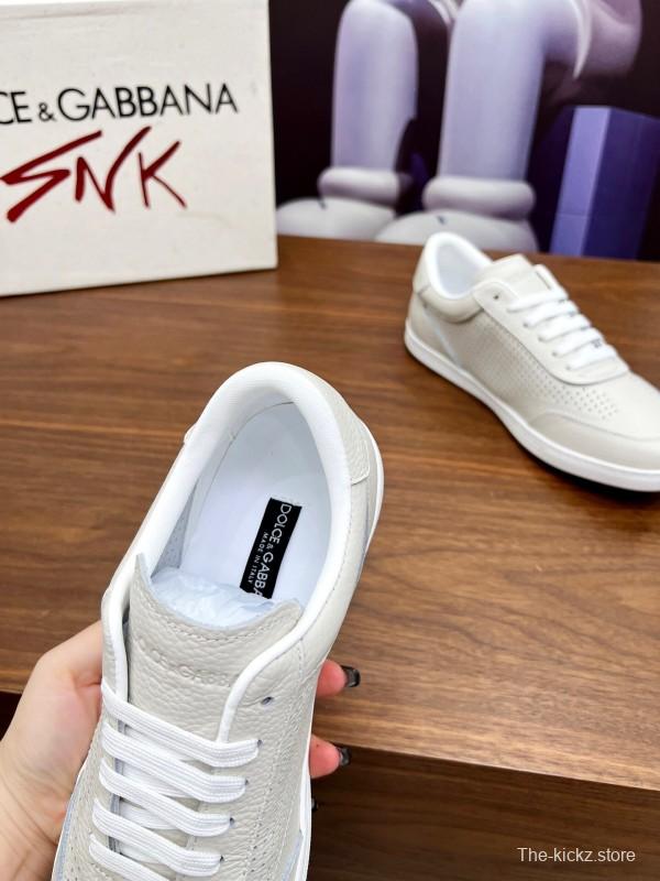 Dolce & Gabbana 2025 SS Casual Shoes with Exaggerated Fashion Style - AS00270