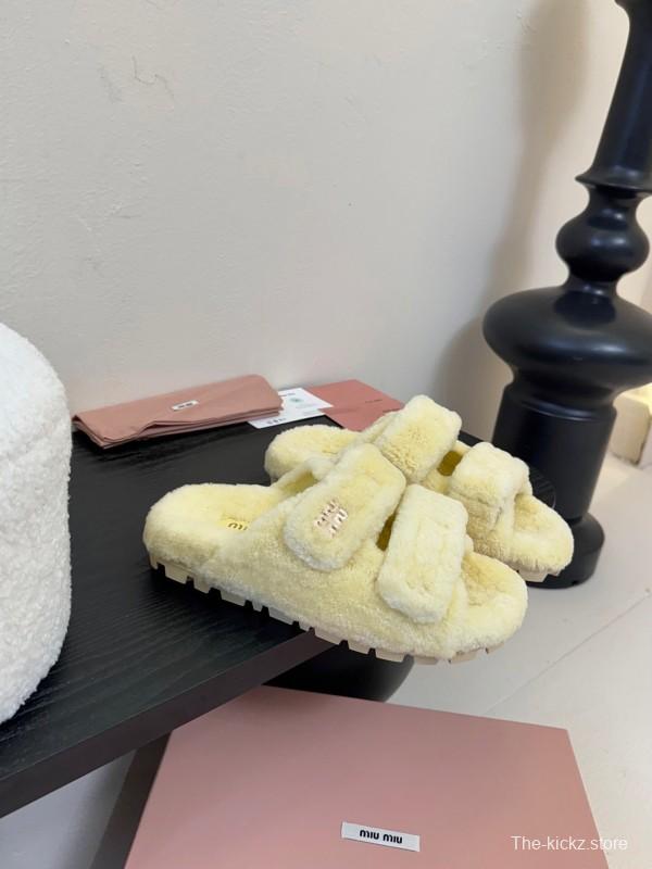 Miu Miu 2025 SS Fur Slides - KFY00310