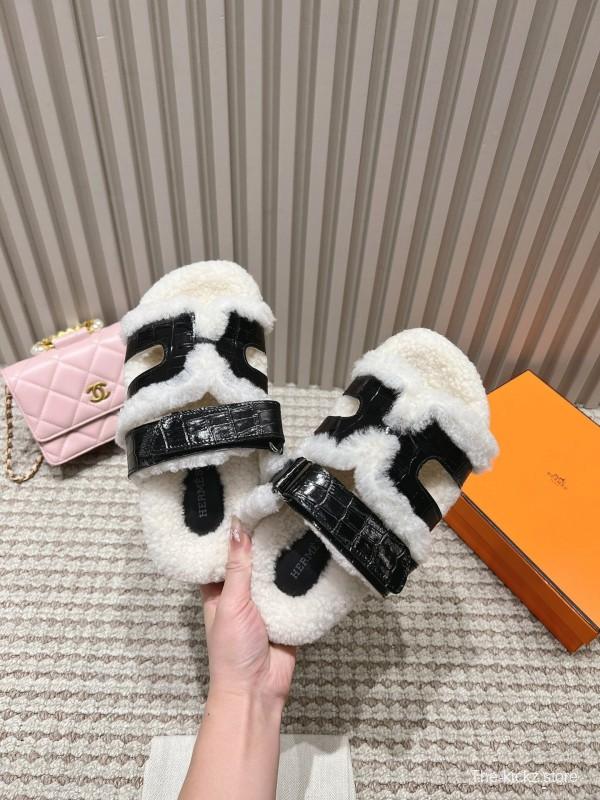 H Sandals 2025 SS Collection Lightweight Summer Flip Flops - LY00280