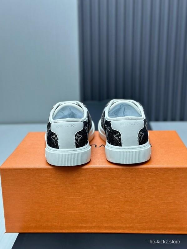 Louis Vuitton Time Out Series Monogram Animal Print Casual White Sneakers - AS00260